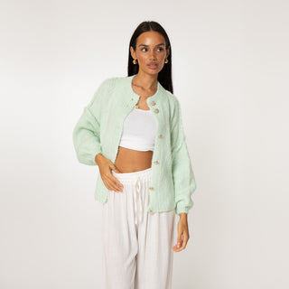 Krótki oversize’owy kardigan “CozyGlam”