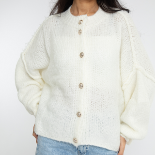 Krótki oversize’owy kardigan “CozyGlam”