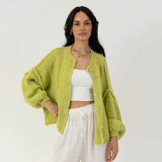 Krótki oversize’owy kardigan “CozyGlam”