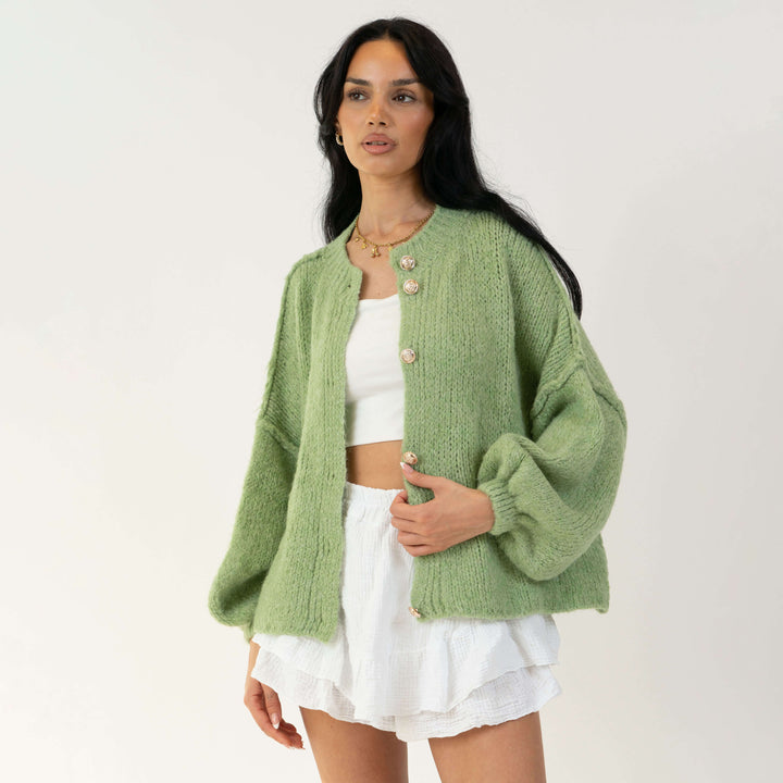 Krótki oversize’owy kardigan “CozyGlam”
