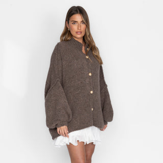Kardigan oversize z kołnierzykiem “CozyGlam”