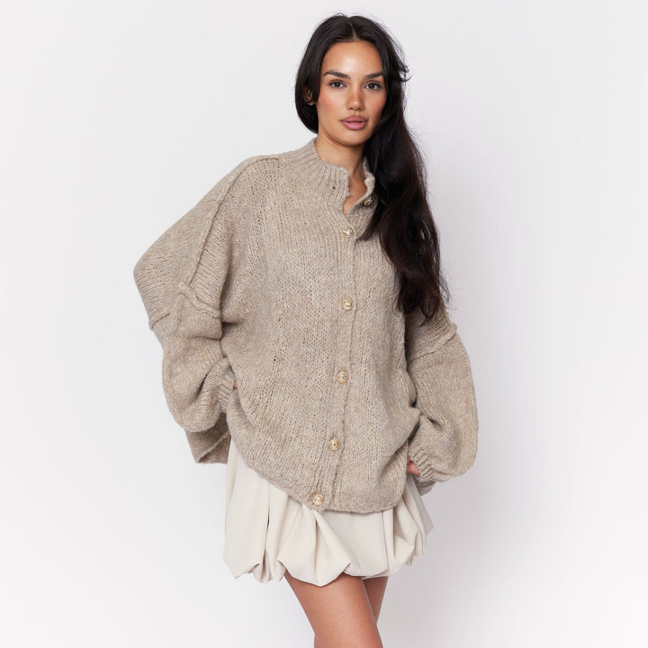 Kardigan oversize z kołnierzykiem “CozyGlam”