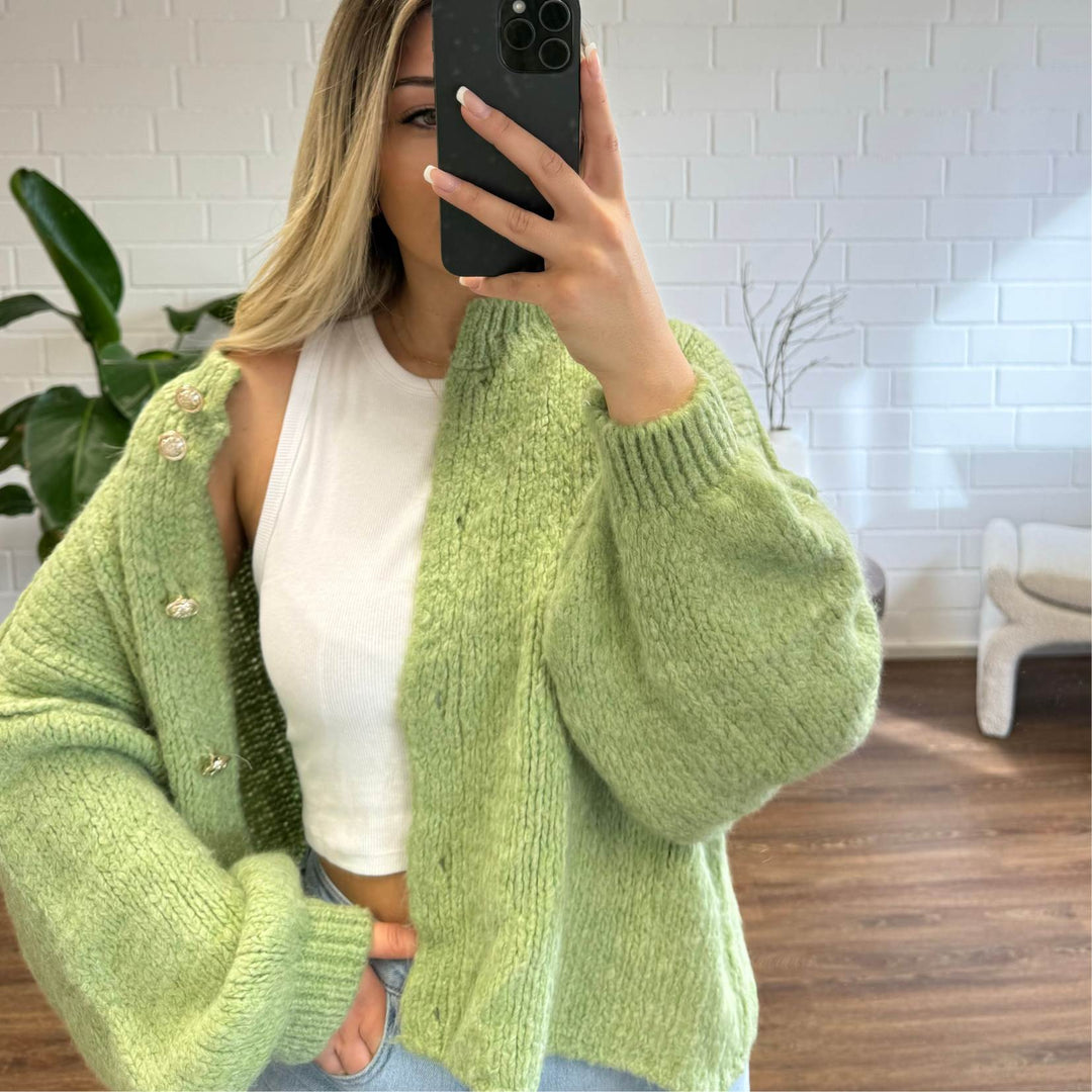 Krótki oversize’owy kardigan “CozyGlam”
