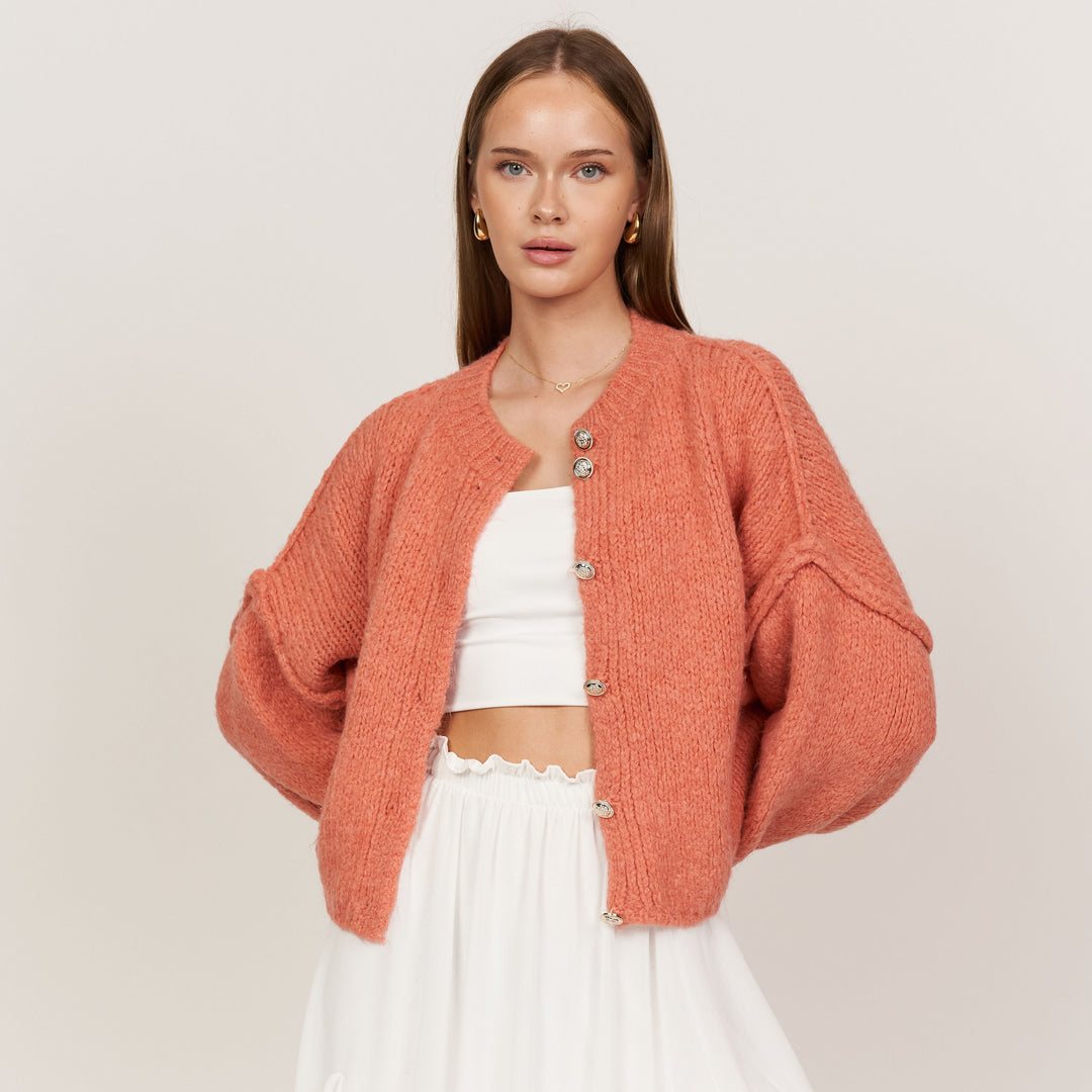 Krótki oversize’owy kardigan “CozyGlam”